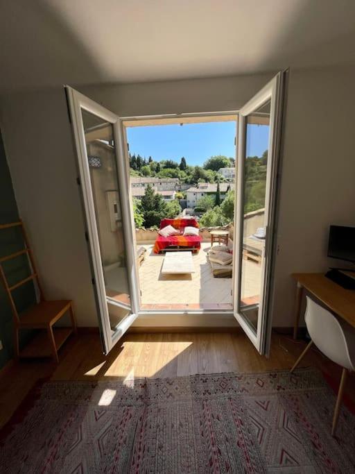 Charmante Maison De Village Au Pied Du Luberon Cabrieres-d'Aigues Exterior foto